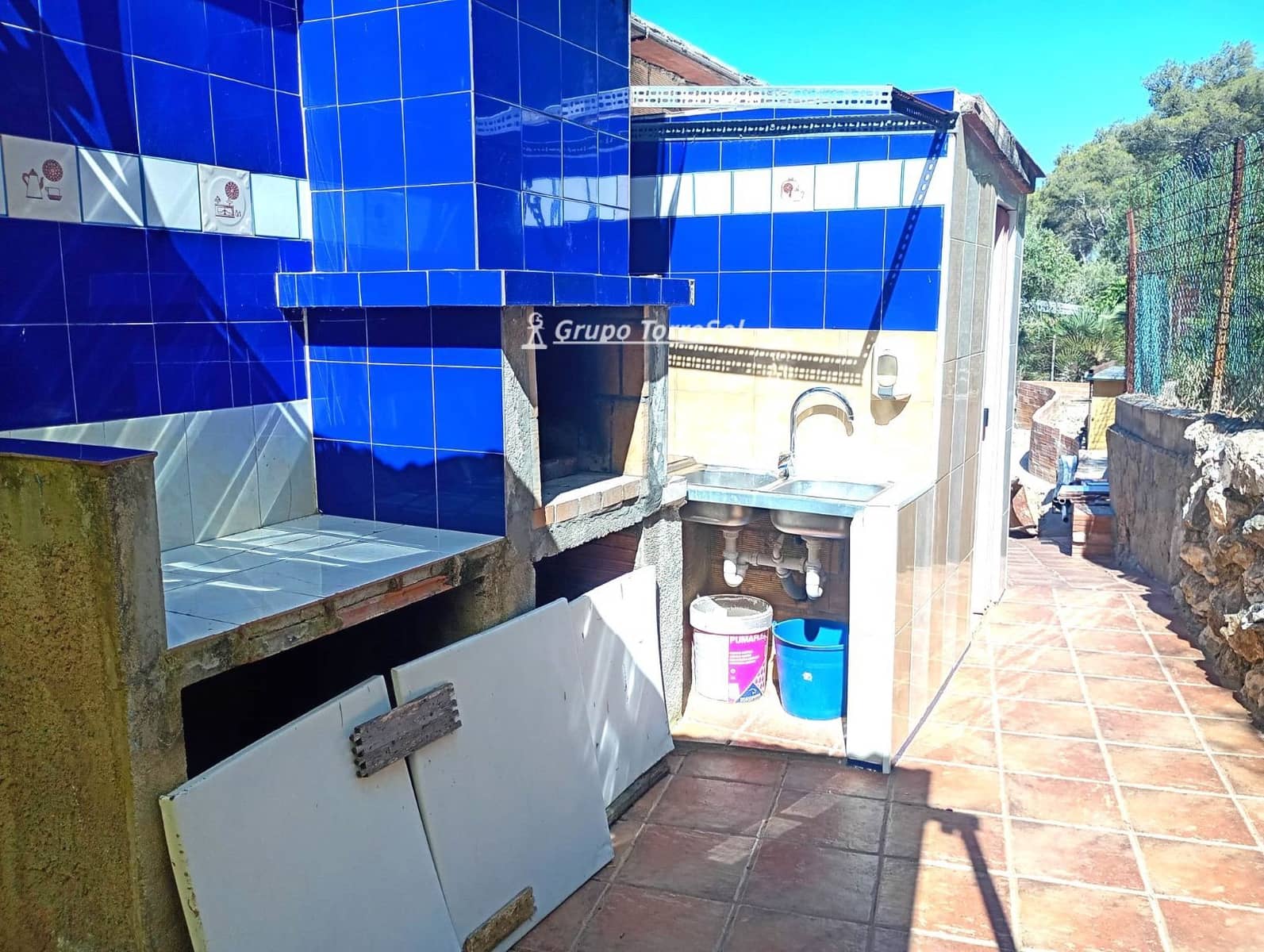 4 slaapkamer Villa te koop in Castellet i la Gornal - € 293.552 (Ref: 9911942)