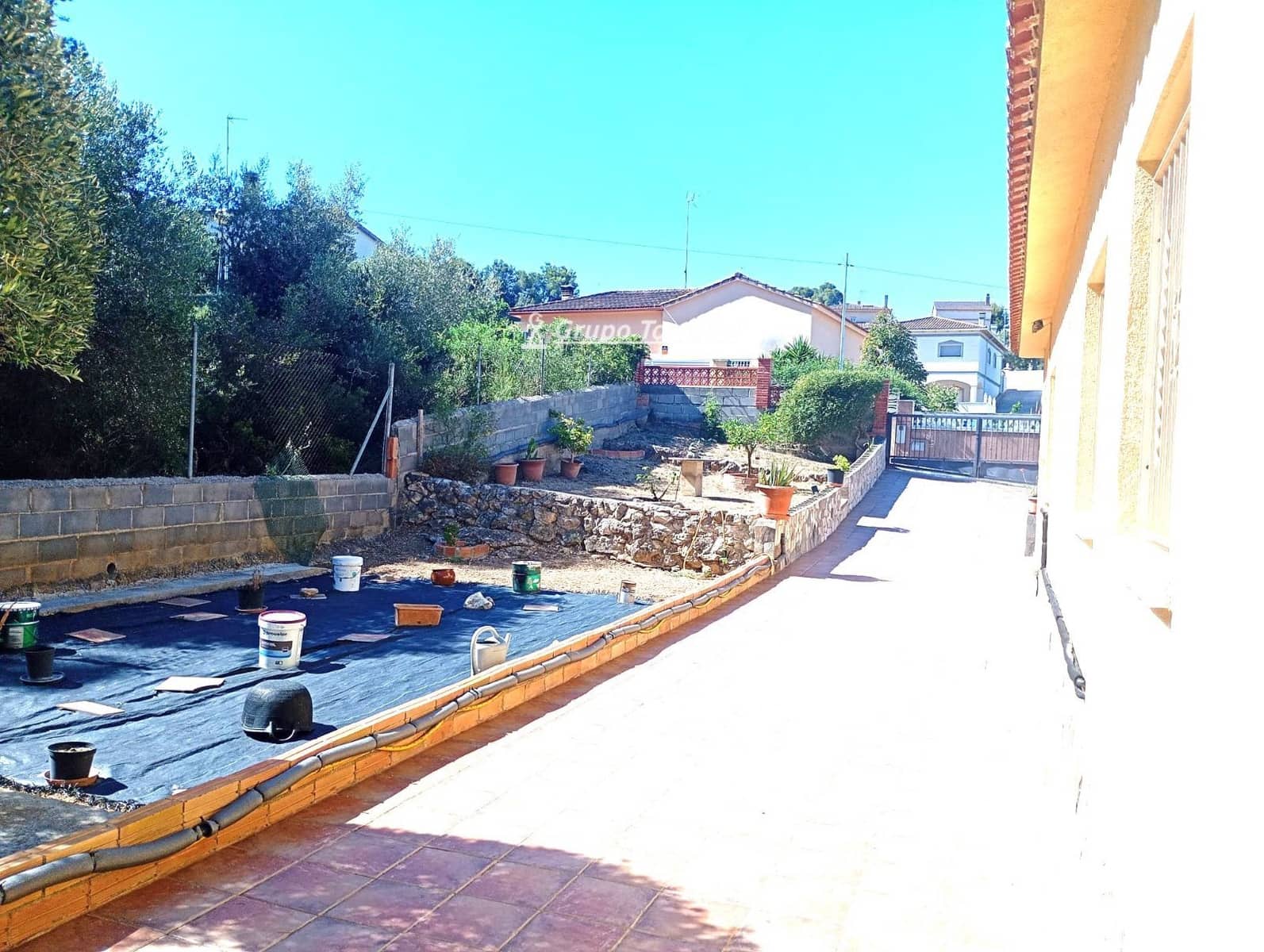 4 slaapkamer Villa te koop in Castellet i la Gornal - € 293.552 (Ref: 9911942)