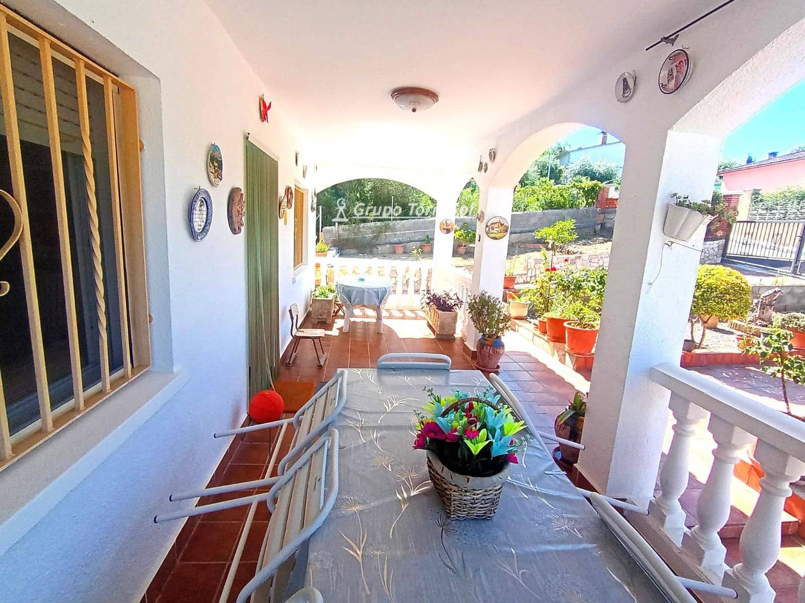 4 slaapkamer Villa te koop in Castellet i la Gornal - € 293.552 (Ref: 9911942)