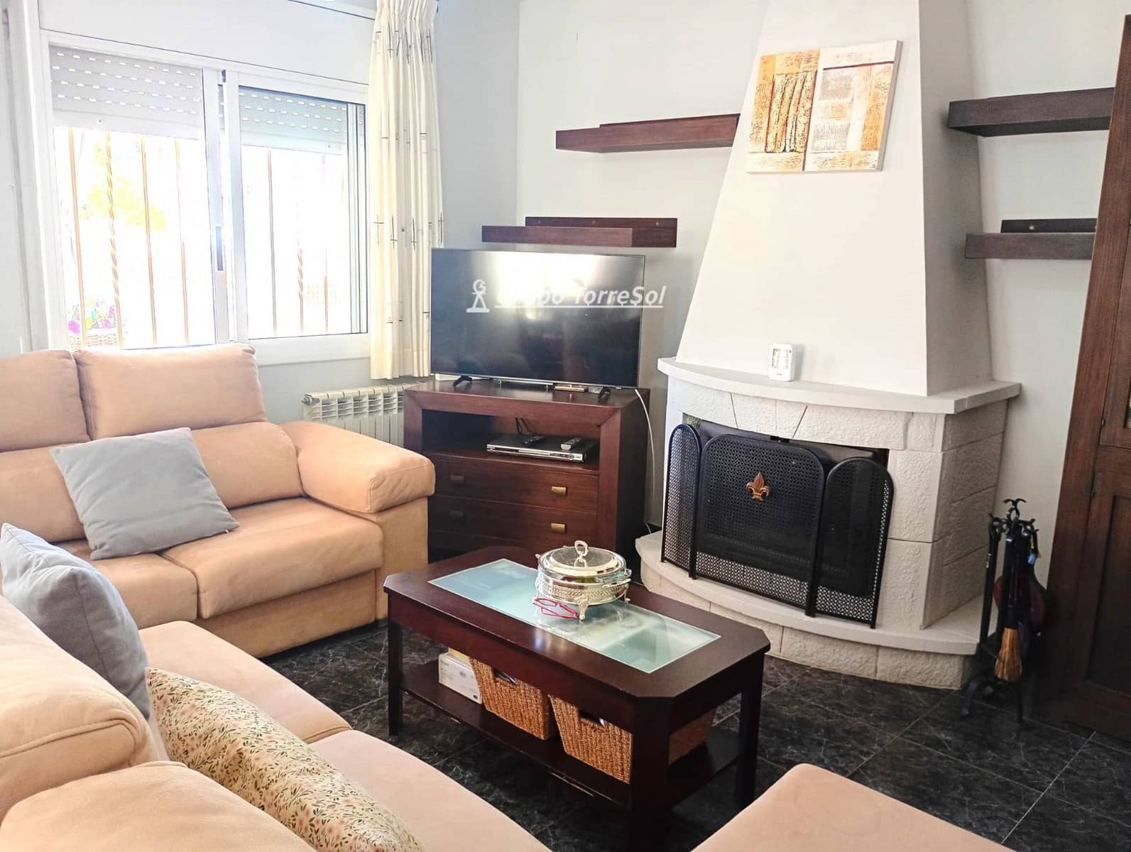 4 slaapkamer Villa te koop in Castellet i la Gornal - € 293.552 (Ref: 9911942)