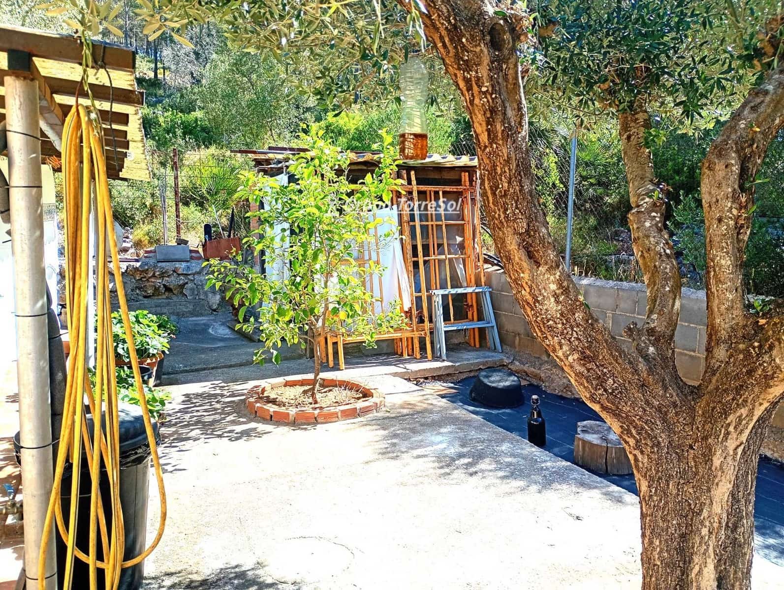 4 slaapkamer Villa te koop in Castellet i la Gornal - € 293.552 (Ref: 9911942)