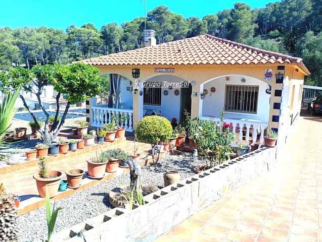 4 slaapkamer Villa te koop in Castellet i la Gornal - € 293.552 (Ref: 9911942)