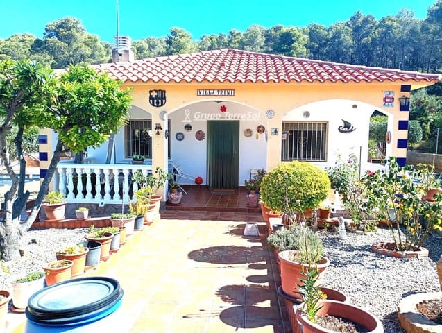4 slaapkamer Villa te koop in Castellet i la Gornal - € 293.552 (Ref: 9911942)