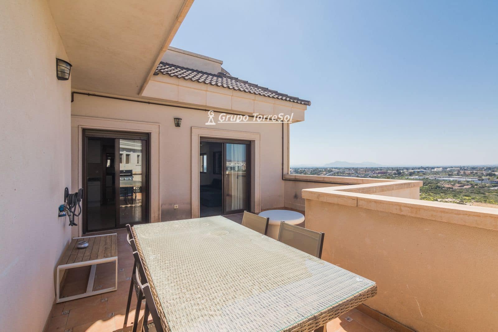 3 sovrum Takvåning till salu i Elche / Elx med pool garage - 439 000 € (Ref: 9914922)
