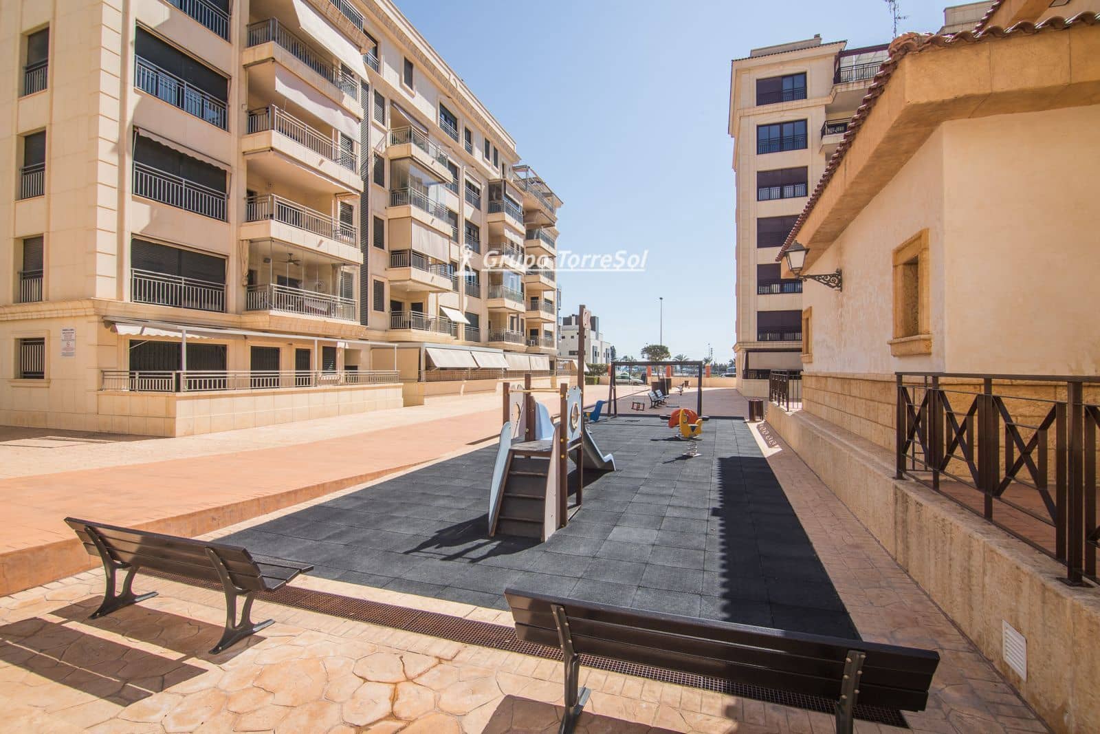 3 sovrum Takvåning till salu i Elche / Elx med pool garage - 439 000 € (Ref: 9914922)