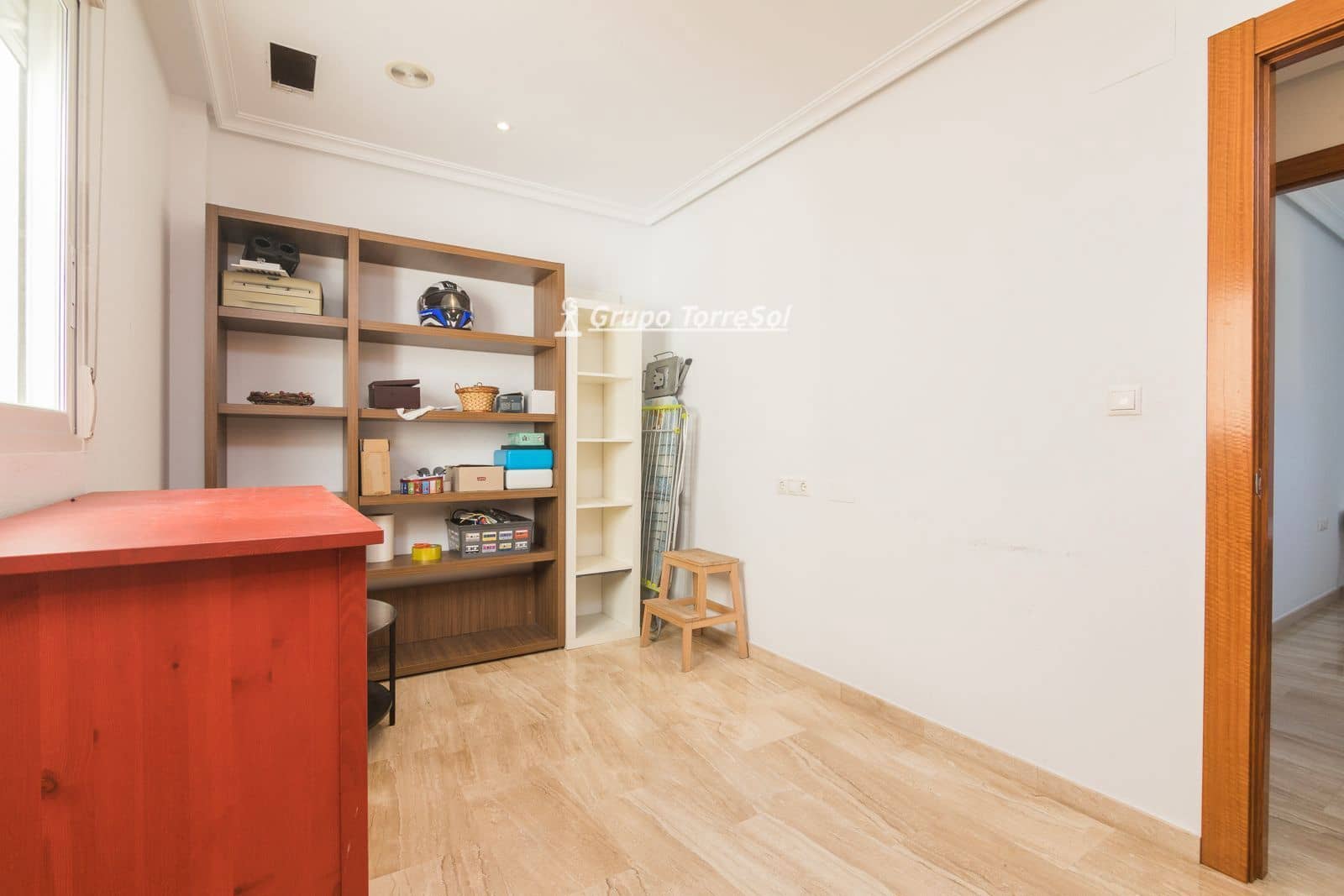 3 soverom Penthouse til leie i Elche / Elx med svømmebasseng garasje - € 1 500 (Ref: 9914977)