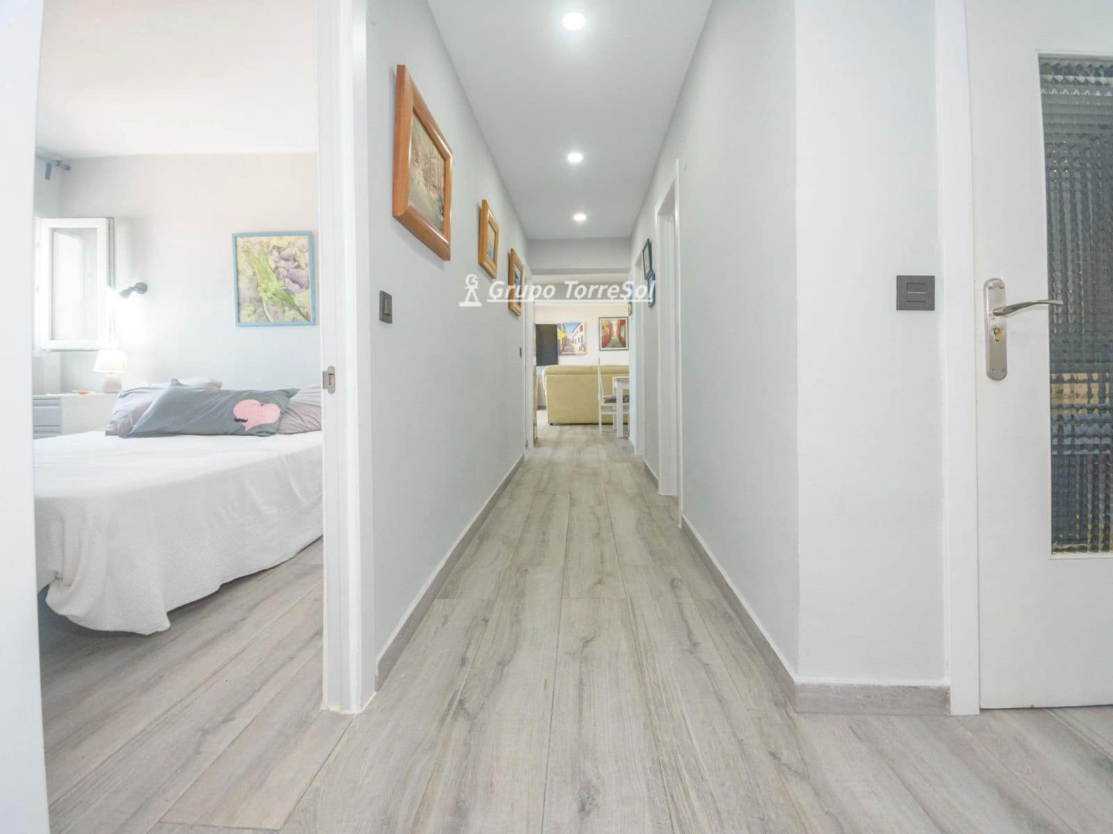 2 bedroom Flat for sale in El Vendrell - € 290,000 (Ref: 9916410)