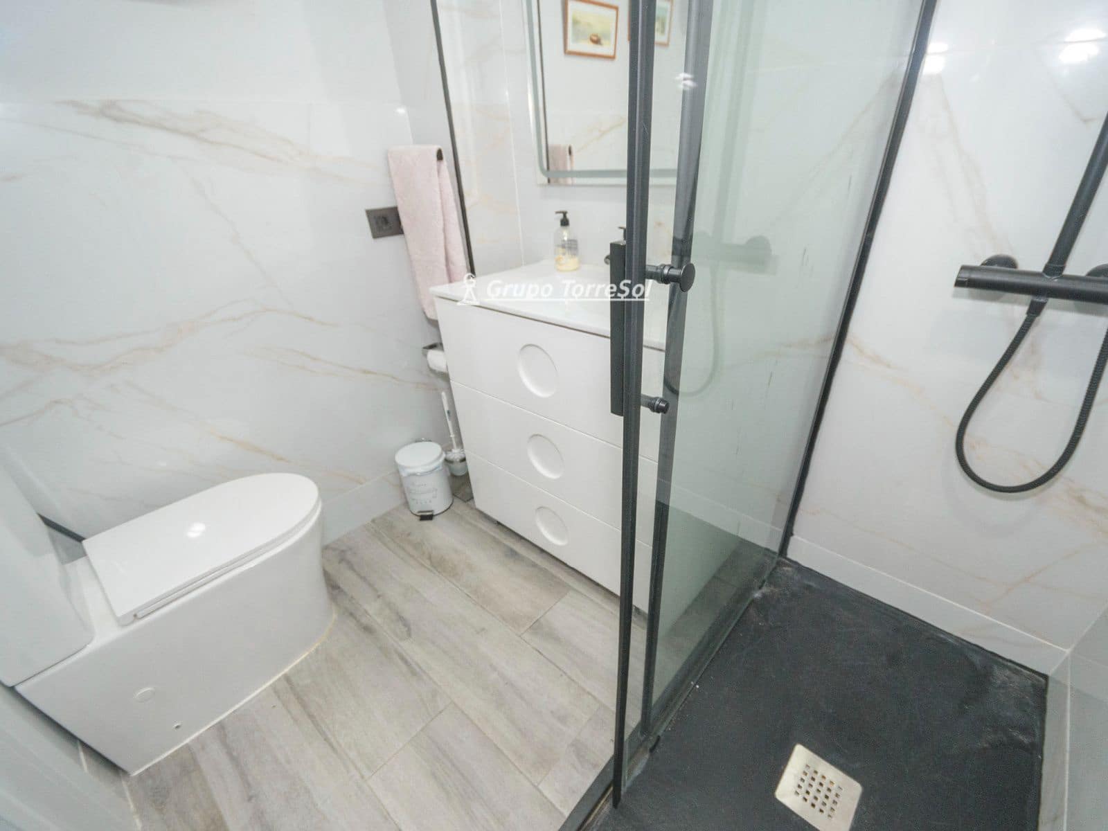 2 bedroom Flat for sale in El Vendrell - € 290,000 (Ref: 9916410)