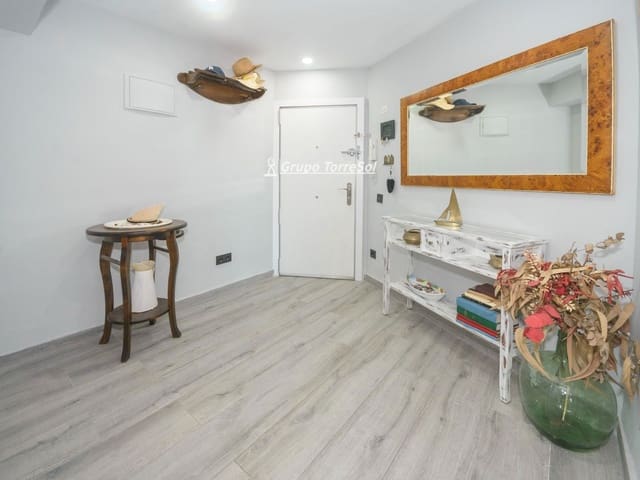 2 bedroom Flat for sale in El Vendrell - € 290,000 (Ref: 9916410)