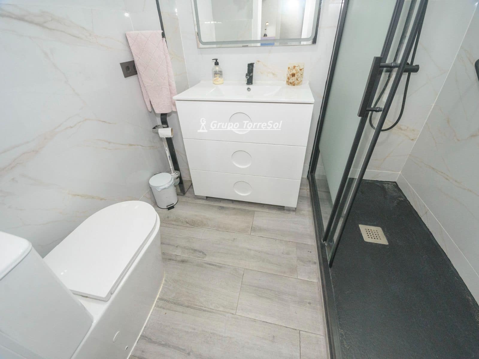 2 bedroom Flat for sale in El Vendrell - € 290,000 (Ref: 9916410)