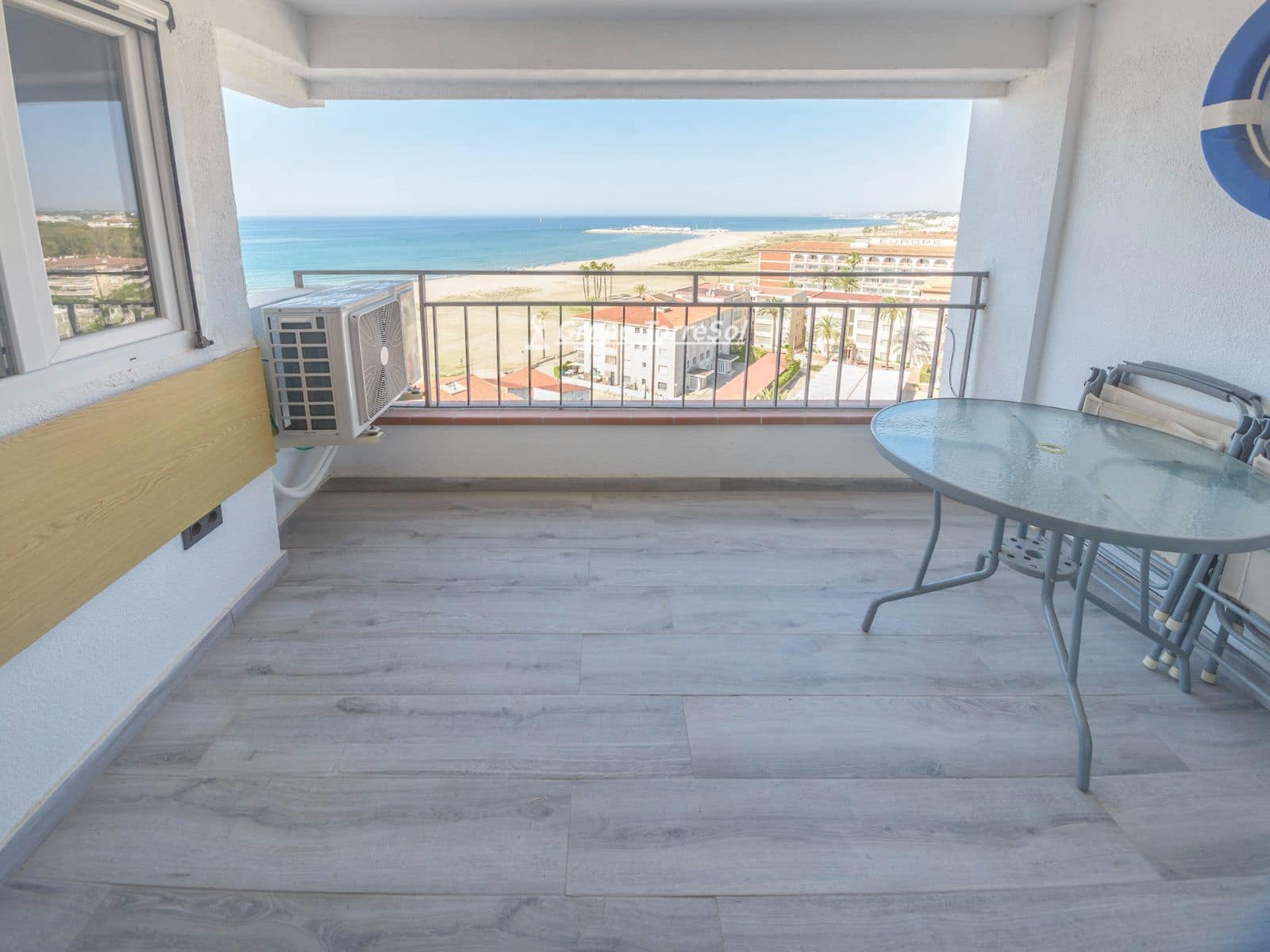 2 bedroom Flat for sale in El Vendrell - € 290,000 (Ref: 9916410)