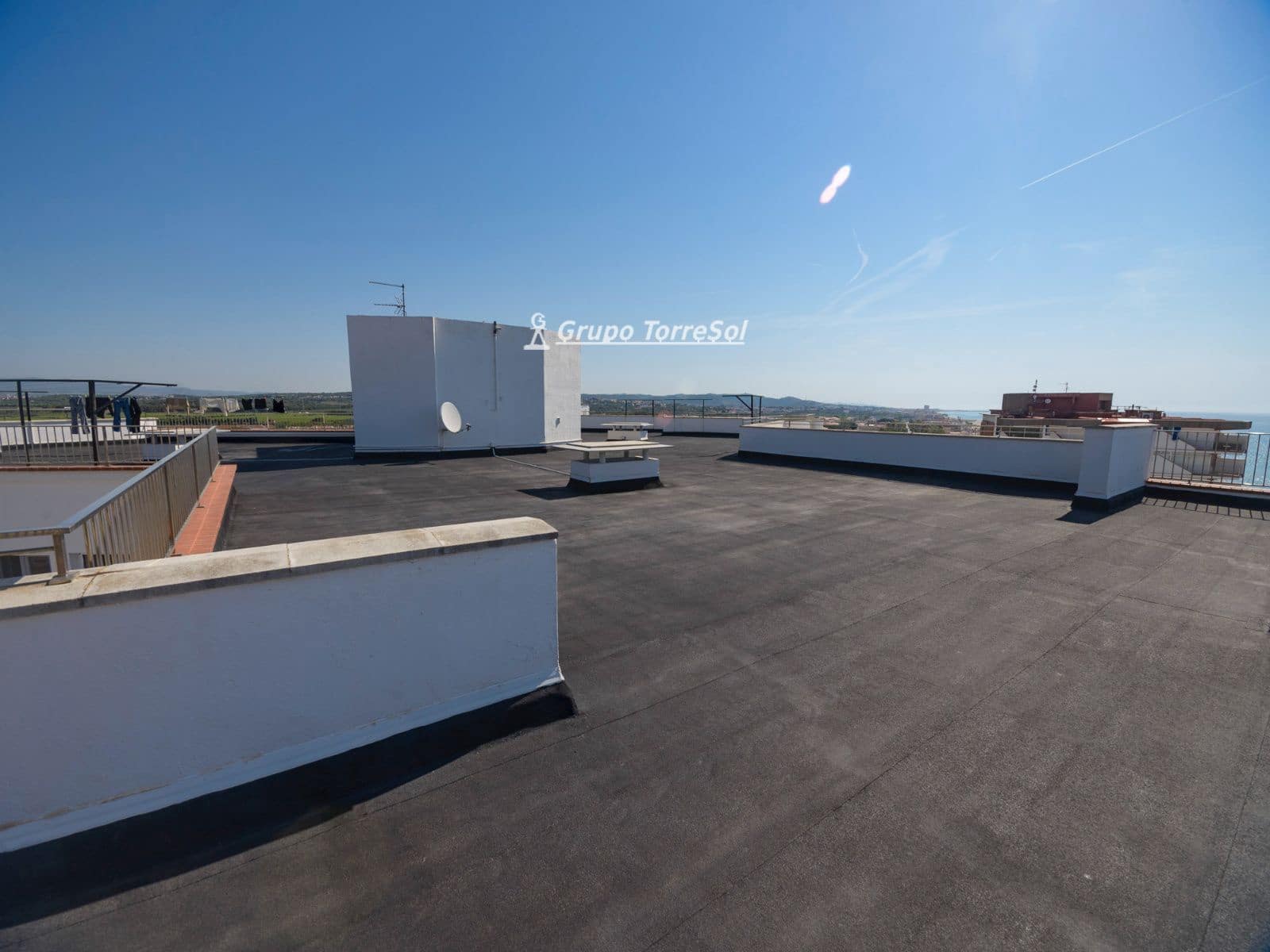 2 bedroom Flat for sale in El Vendrell - € 290,000 (Ref: 9916410)