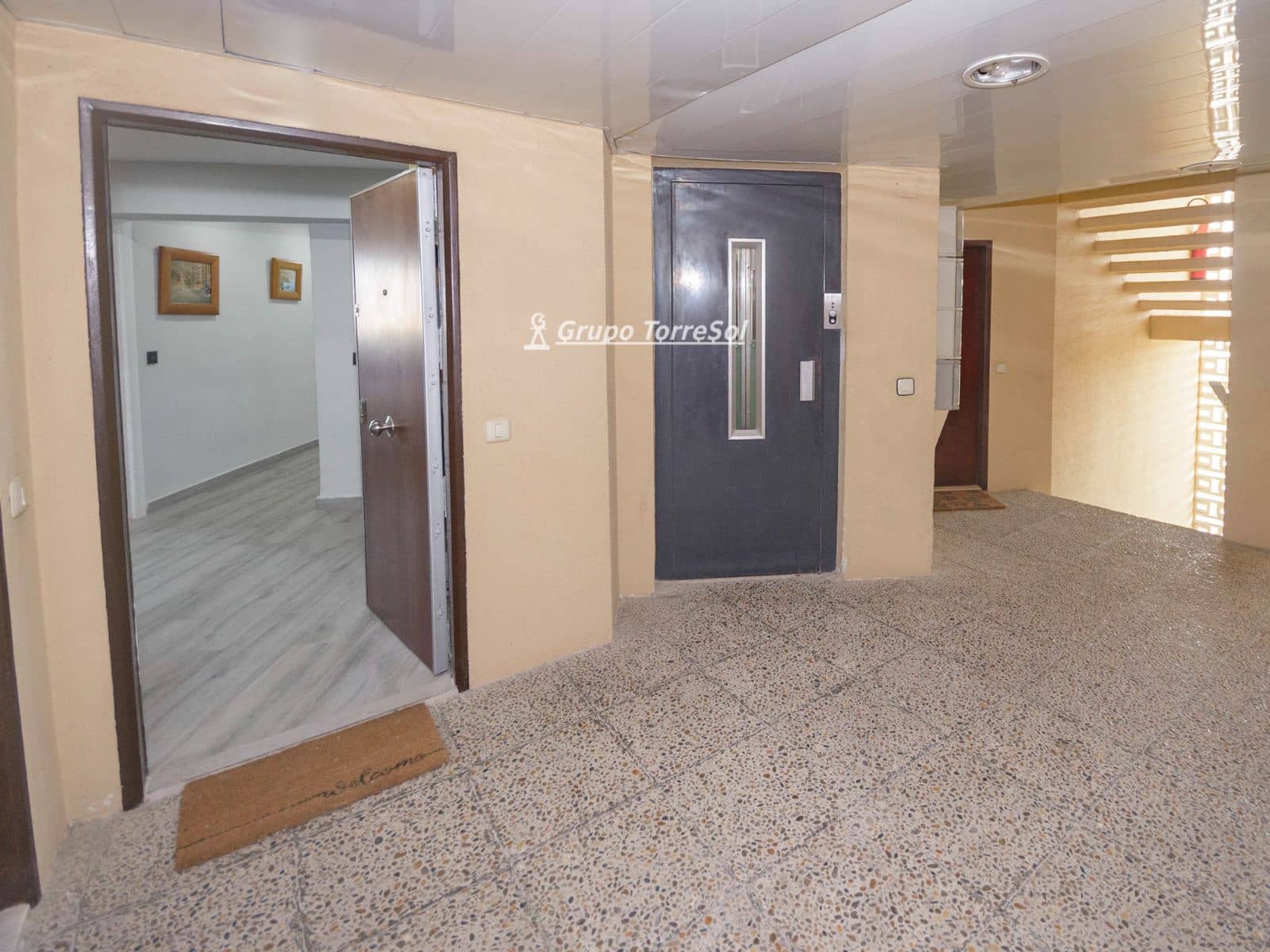 2 bedroom Flat for sale in El Vendrell - € 290,000 (Ref: 9916410)