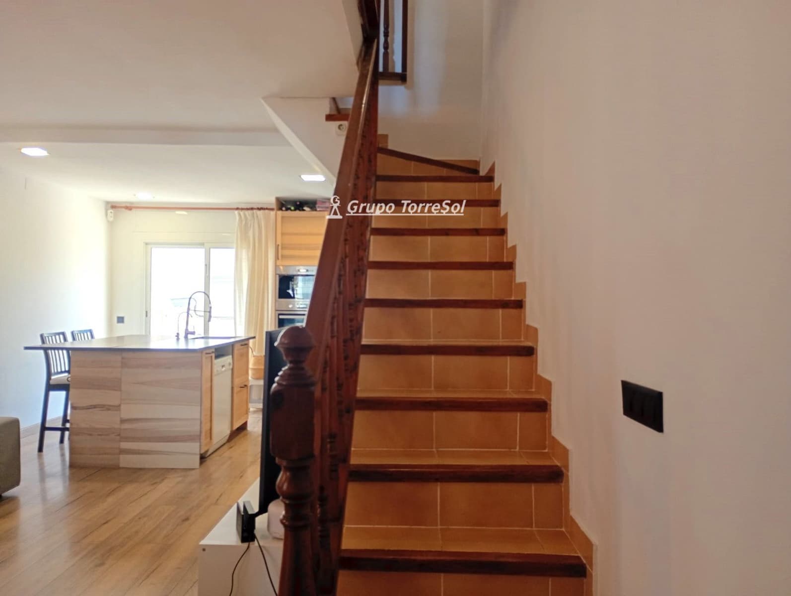 4 bedroom Townhouse for sale in Cunit with garage - € 297,100 (Ref: 9926516)