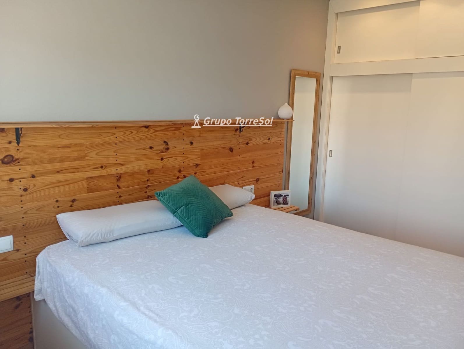 4 bedroom Townhouse for sale in Cunit with garage - € 297,100 (Ref: 9926516)