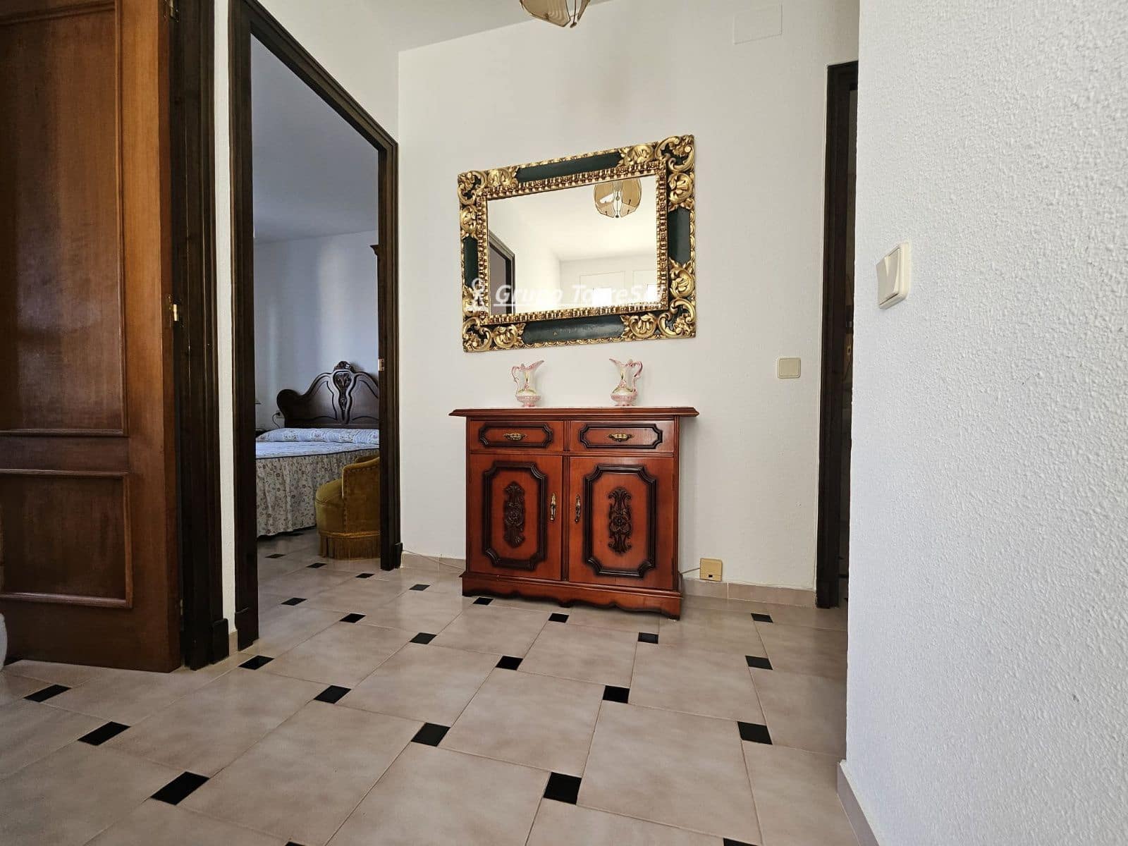 4 bedroom Villa for sale in Torredembarra with garage - € 310,000 (Ref: 9930340)