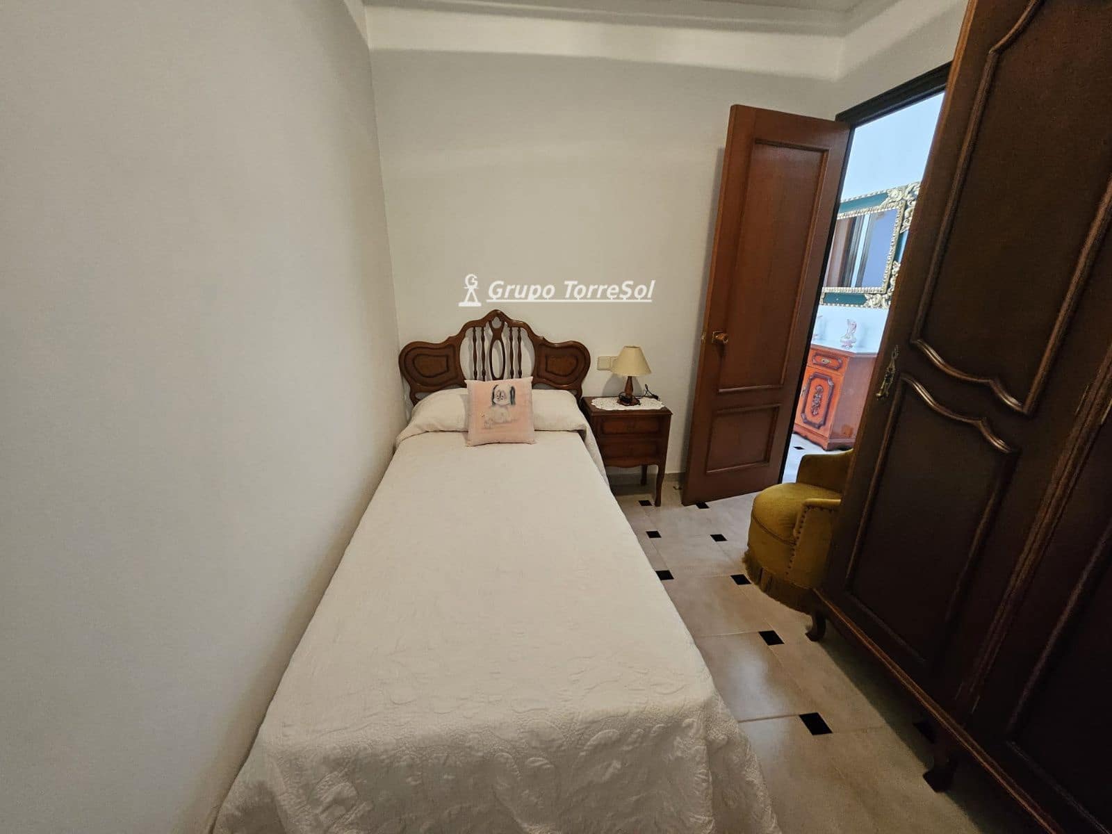4 bedroom Villa for sale in Torredembarra with garage - € 310,000 (Ref: 9930340)