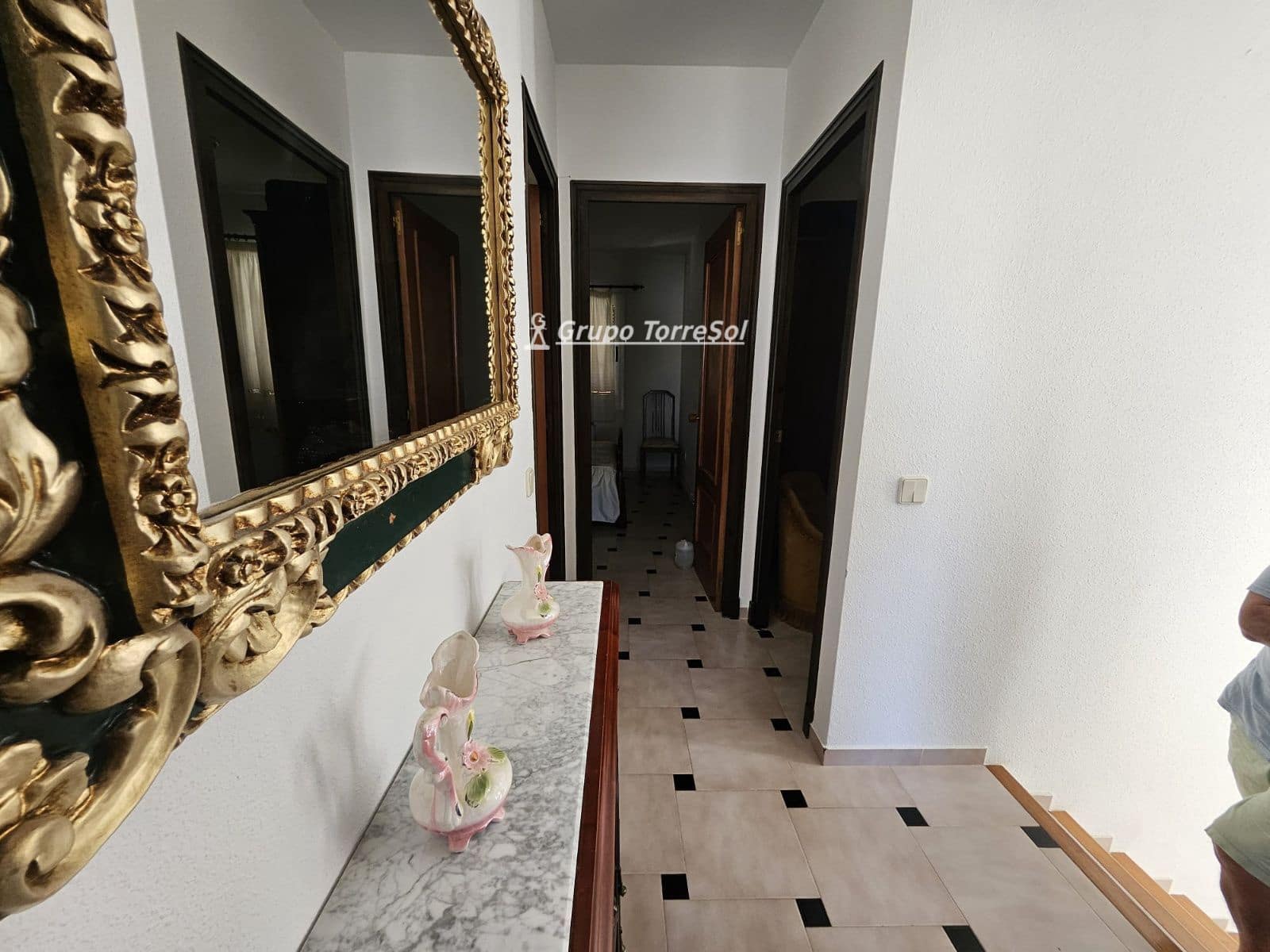 4 bedroom Villa for sale in Torredembarra with garage - € 310,000 (Ref: 9930340)