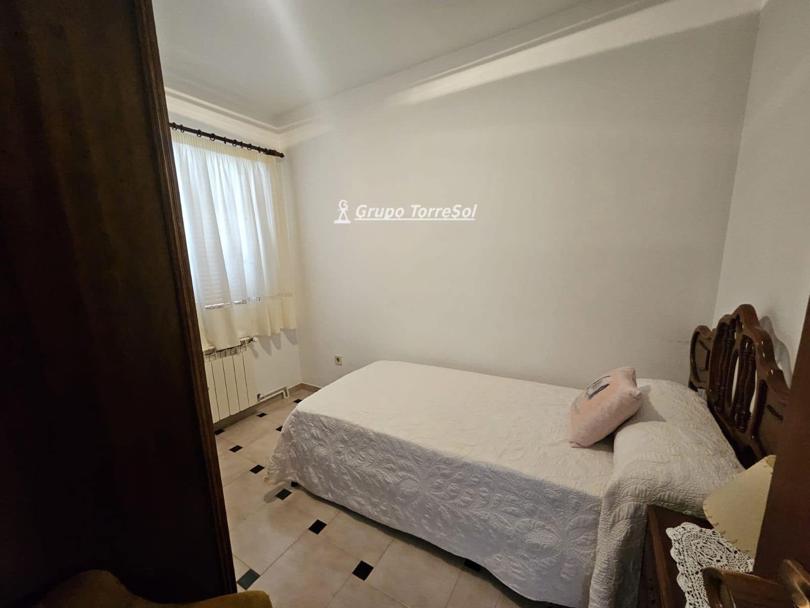 4 bedroom Villa for sale in Torredembarra with garage - € 310,000 (Ref: 9930340)