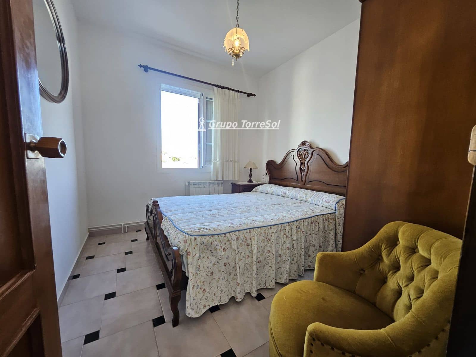 4 bedroom Villa for sale in Torredembarra with garage - € 310,000 (Ref: 9930340)