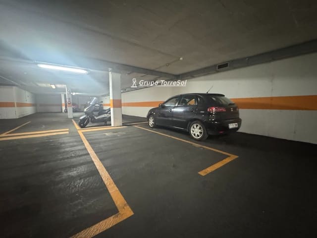 Garage til salg i Elche / Elx - € 25.000 (Ref: 9931817)