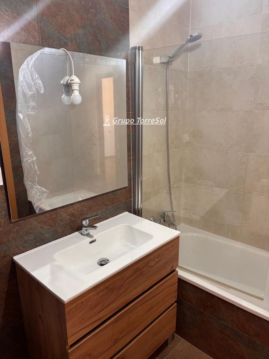 4 sypialnia Dom na sprzedaż w Bellvei z garażem - 305 000 € (Ref: 9932567)
