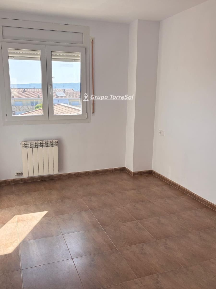 4 sypialnia Dom na sprzedaż w Bellvei z garażem - 305 000 € (Ref: 9932567)