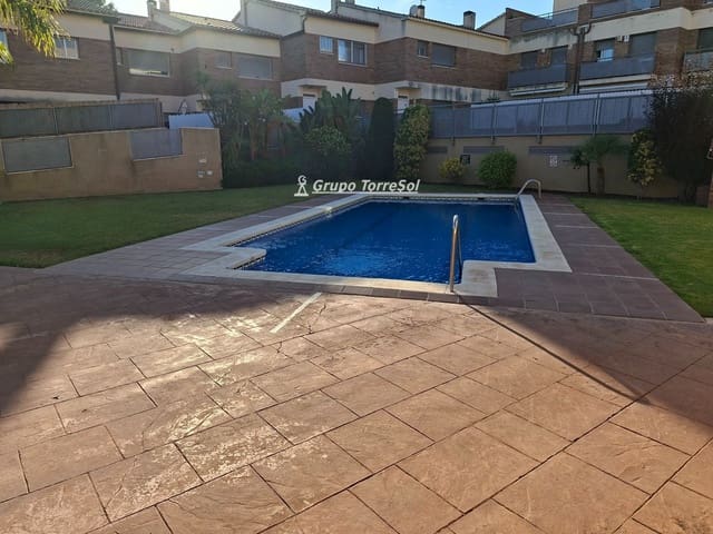 3 slaapkamer Huis te koop in El Vendrell met zwembad garage - € 355.000 (Ref: 9935286)