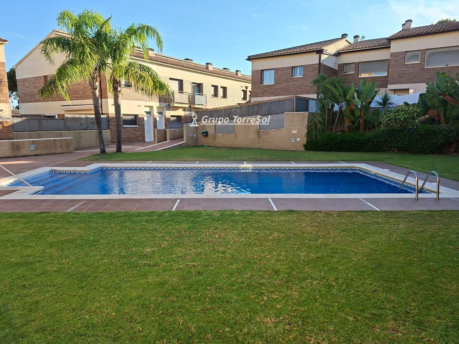 3 slaapkamer Huis te koop in El Vendrell met zwembad garage - € 355.000 (Ref: 9935286)