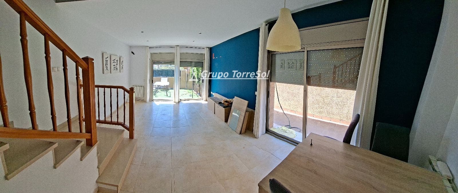 3 Zimmer Haus zu verkaufen in El Vendrell mit Pool Garage - 355.000 € (Ref: 9935286)