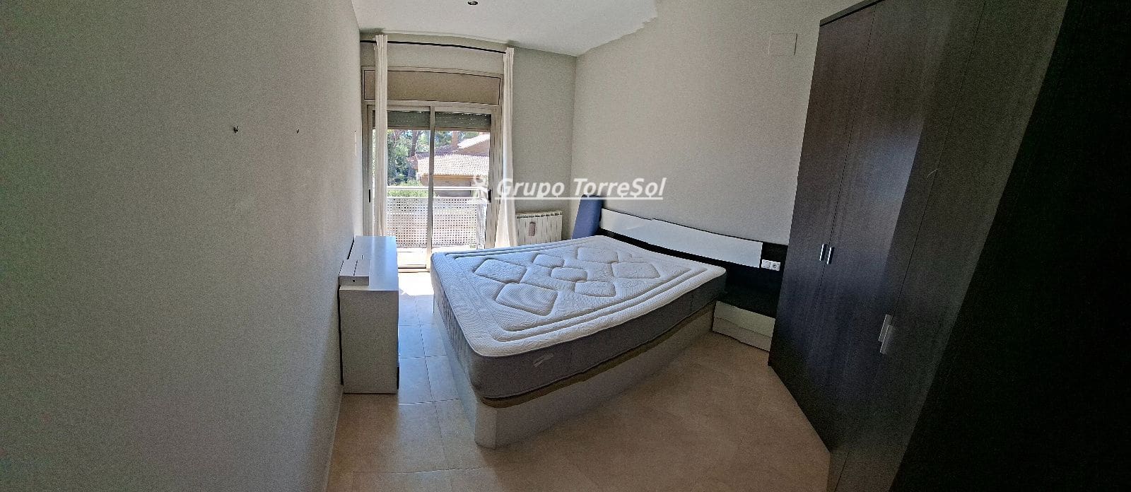 3 Zimmer Haus zu verkaufen in El Vendrell mit Pool Garage - 355.000 € (Ref: 9935286)