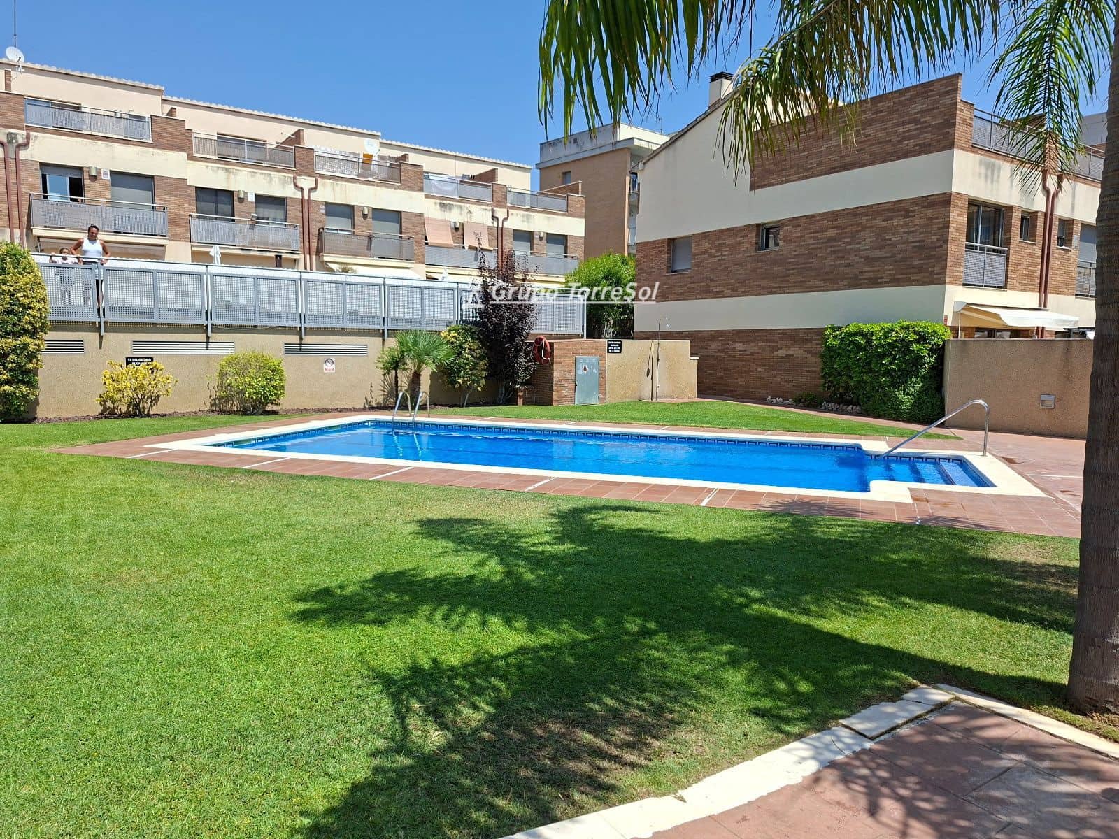 3 Zimmer Haus zu verkaufen in El Vendrell mit Pool Garage - 355.000 € (Ref: 9935286)