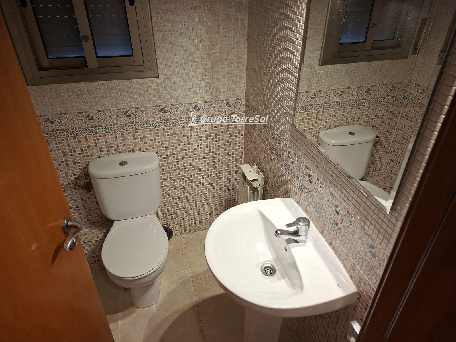 3 Zimmer Haus zu verkaufen in El Vendrell mit Pool Garage - 355.000 € (Ref: 9935286)