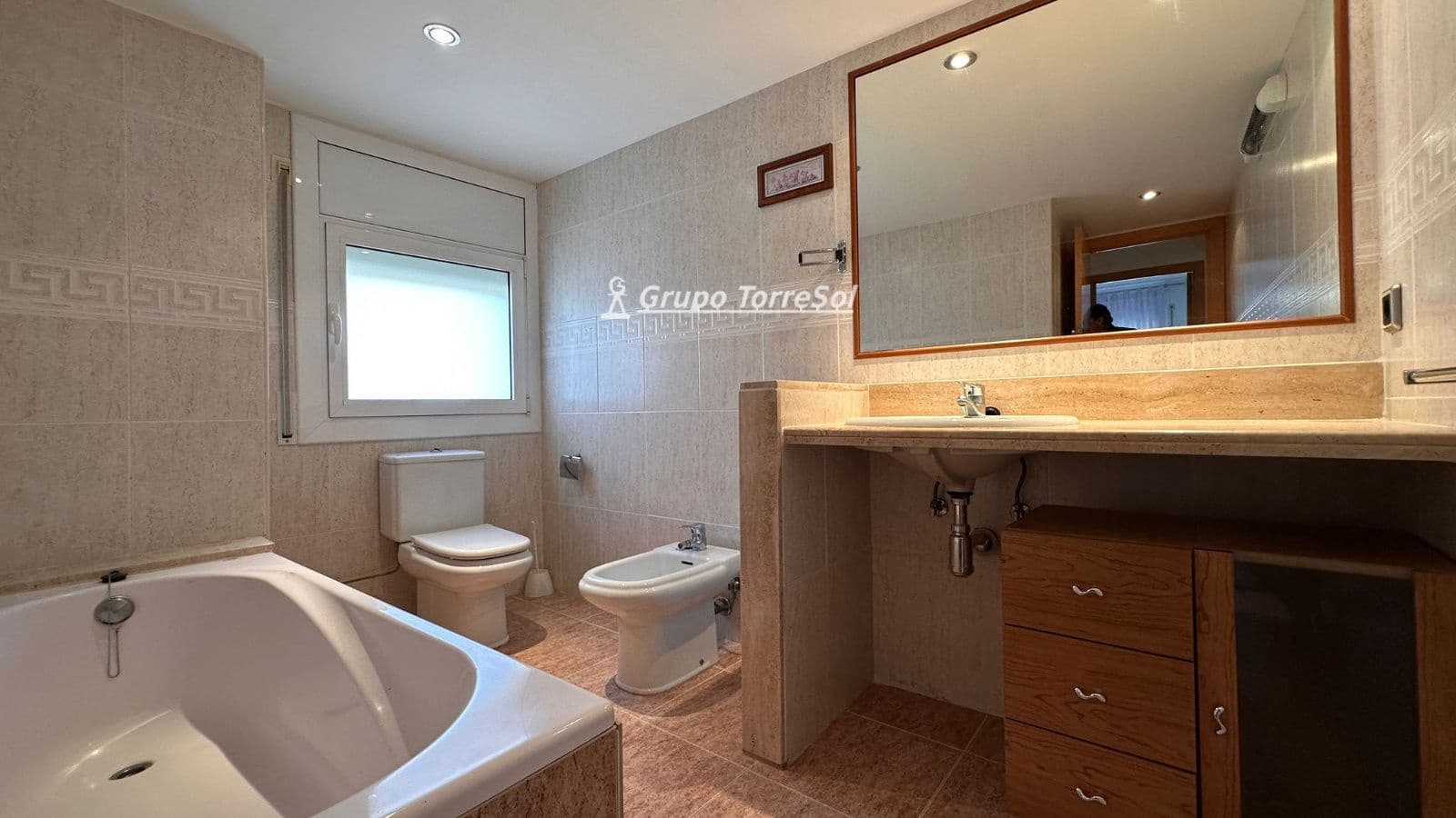 3 slaapkamer Flat te koop in Calafell met garage - € 219.000 (Ref: 9937207)