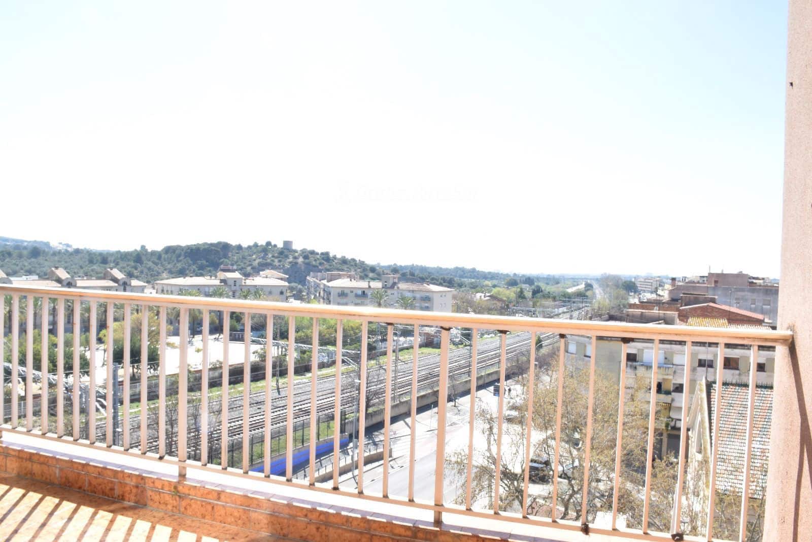 2 soveværelse Penthouse til salg i El Vendrell - € 168.000 (Ref: 9940662)