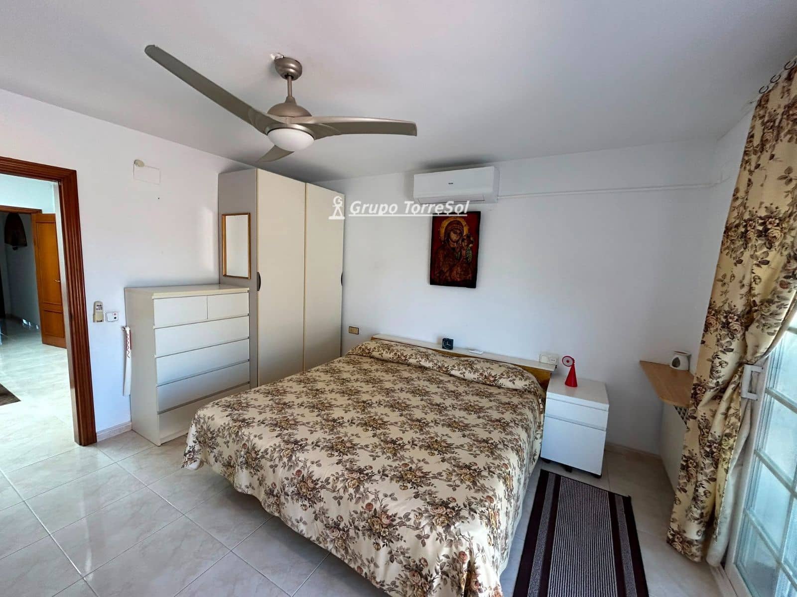 5 soveværelse Villa til salg i Calafell med garage - € 625.000 (Ref: 9944230)