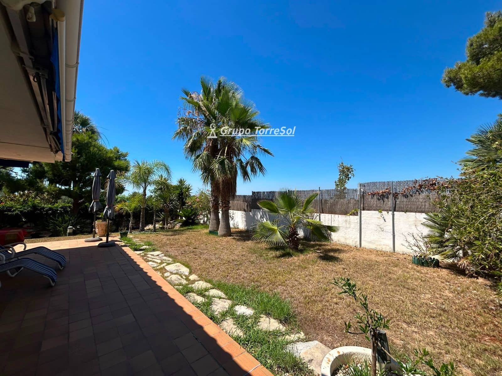 5 soveværelse Villa til salg i Calafell med garage - € 625.000 (Ref: 9944230)