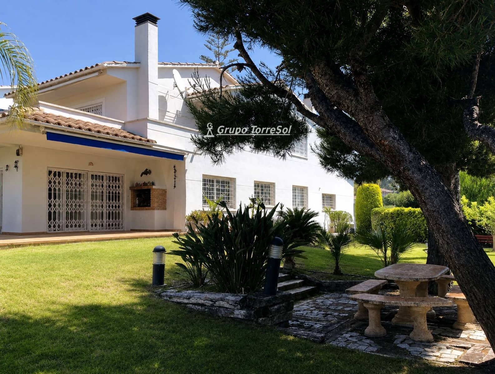 5 soveværelse Villa til salg i Calafell med garage - € 625.000 (Ref: 9944230)