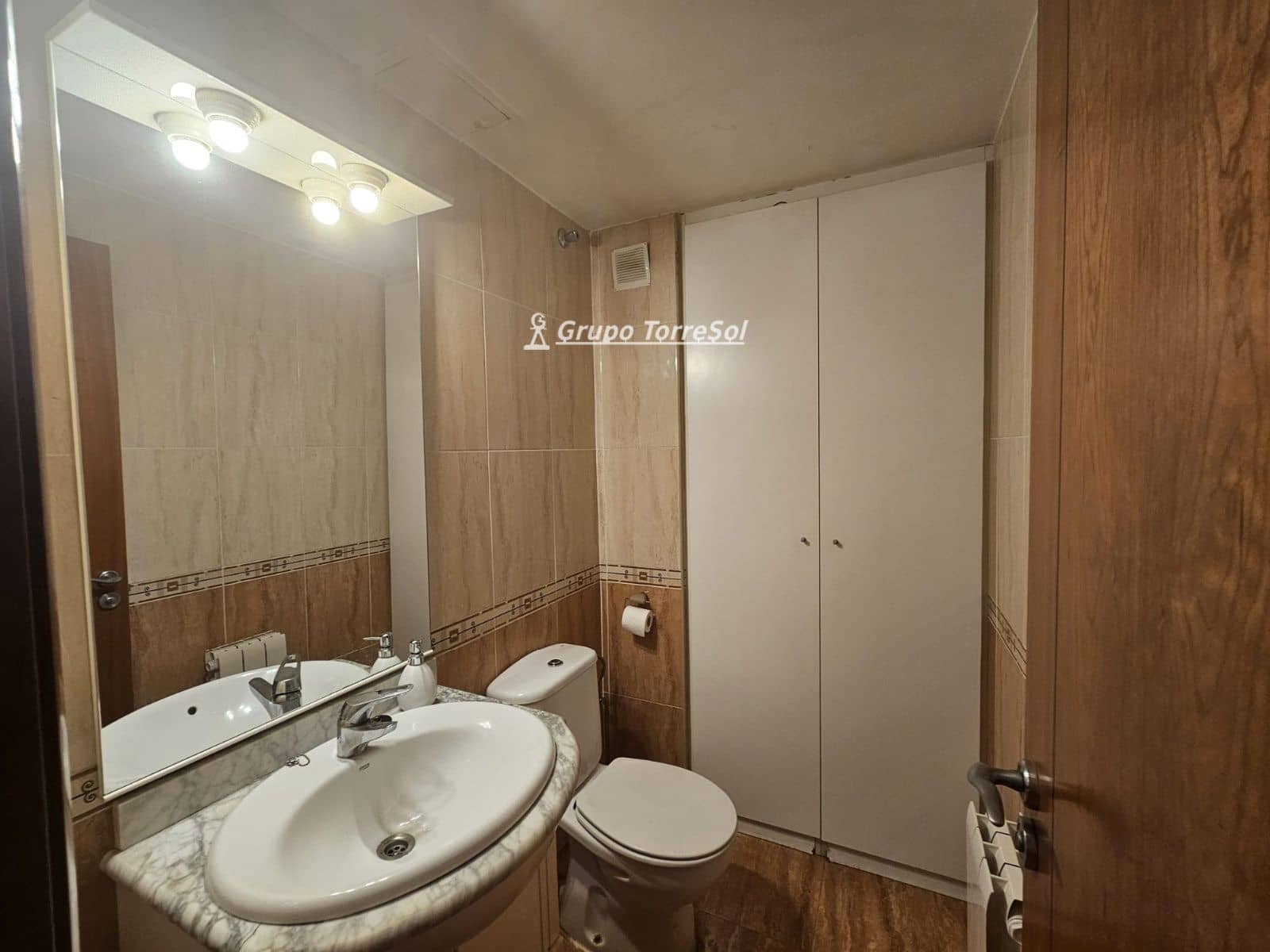 4 soveværelse Byhus til salg i El Vendrell - € 262.500 (Ref: 9945963)