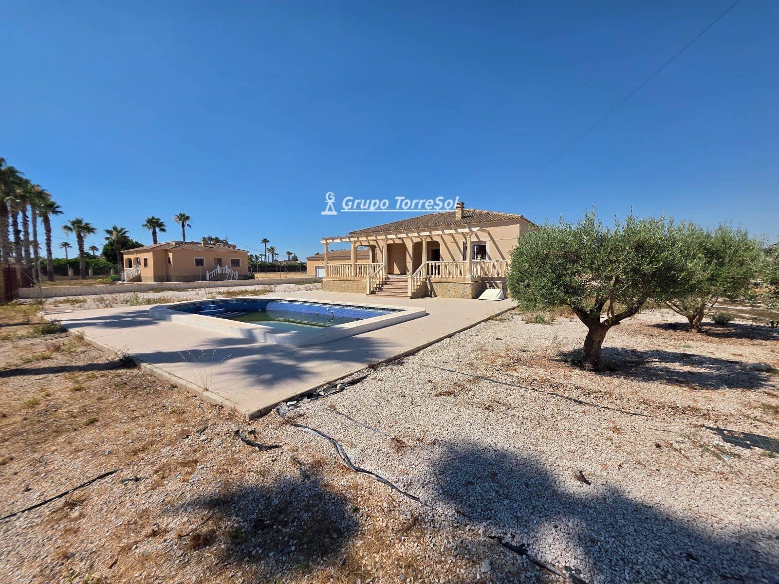 5 chambre Villa/Maison à vendre à Catral avec piscine garage - 630 000 € (Ref: 9946721)