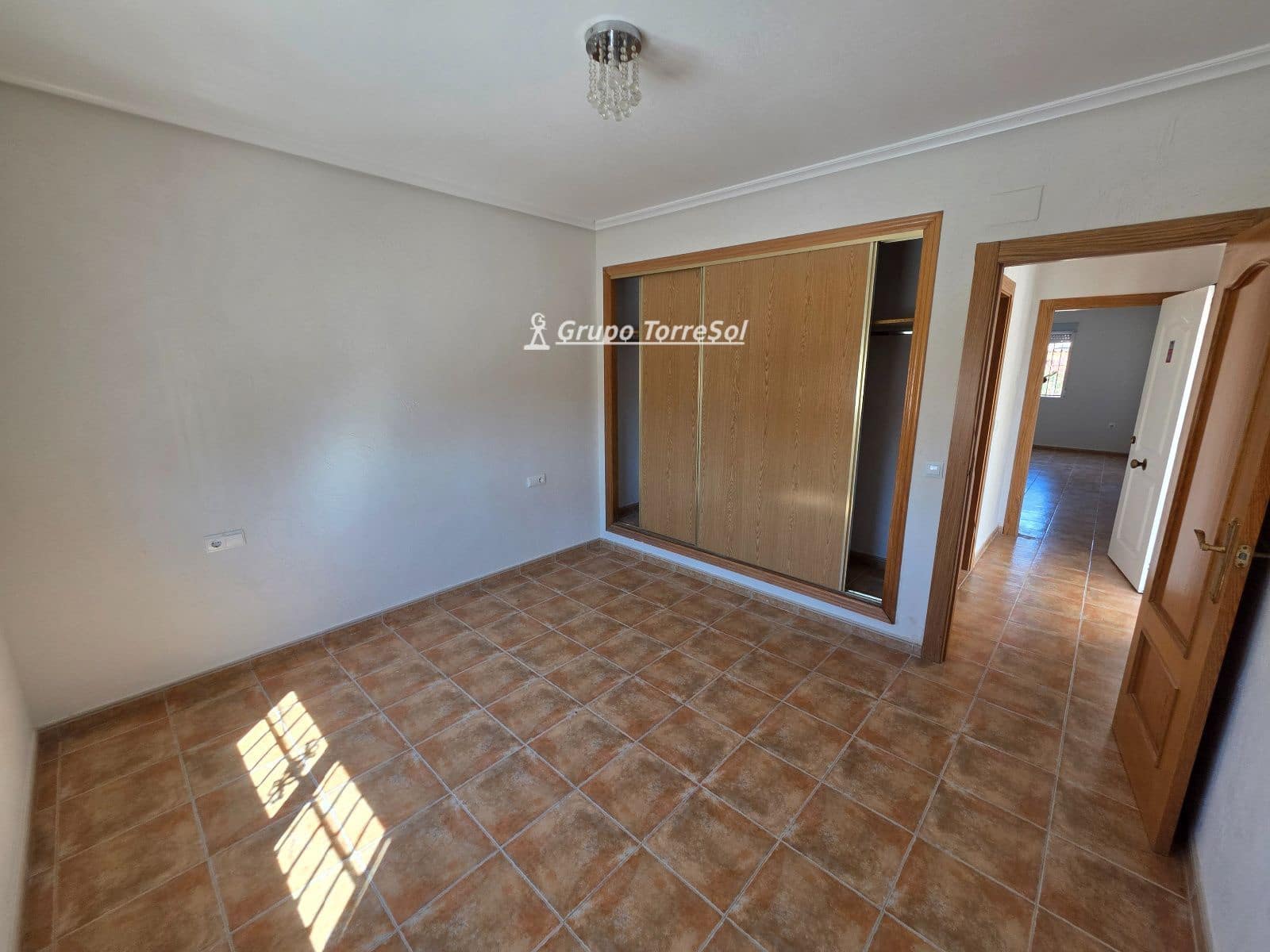 5 chambre Villa/Maison à vendre à Catral avec piscine garage - 630 000 € (Ref: 9946721)