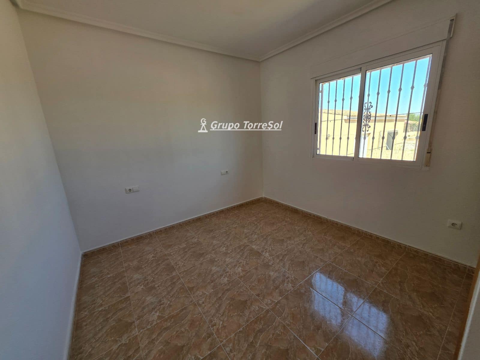 5 chambre Villa/Maison à vendre à Catral avec piscine garage - 630 000 € (Ref: 9946721)