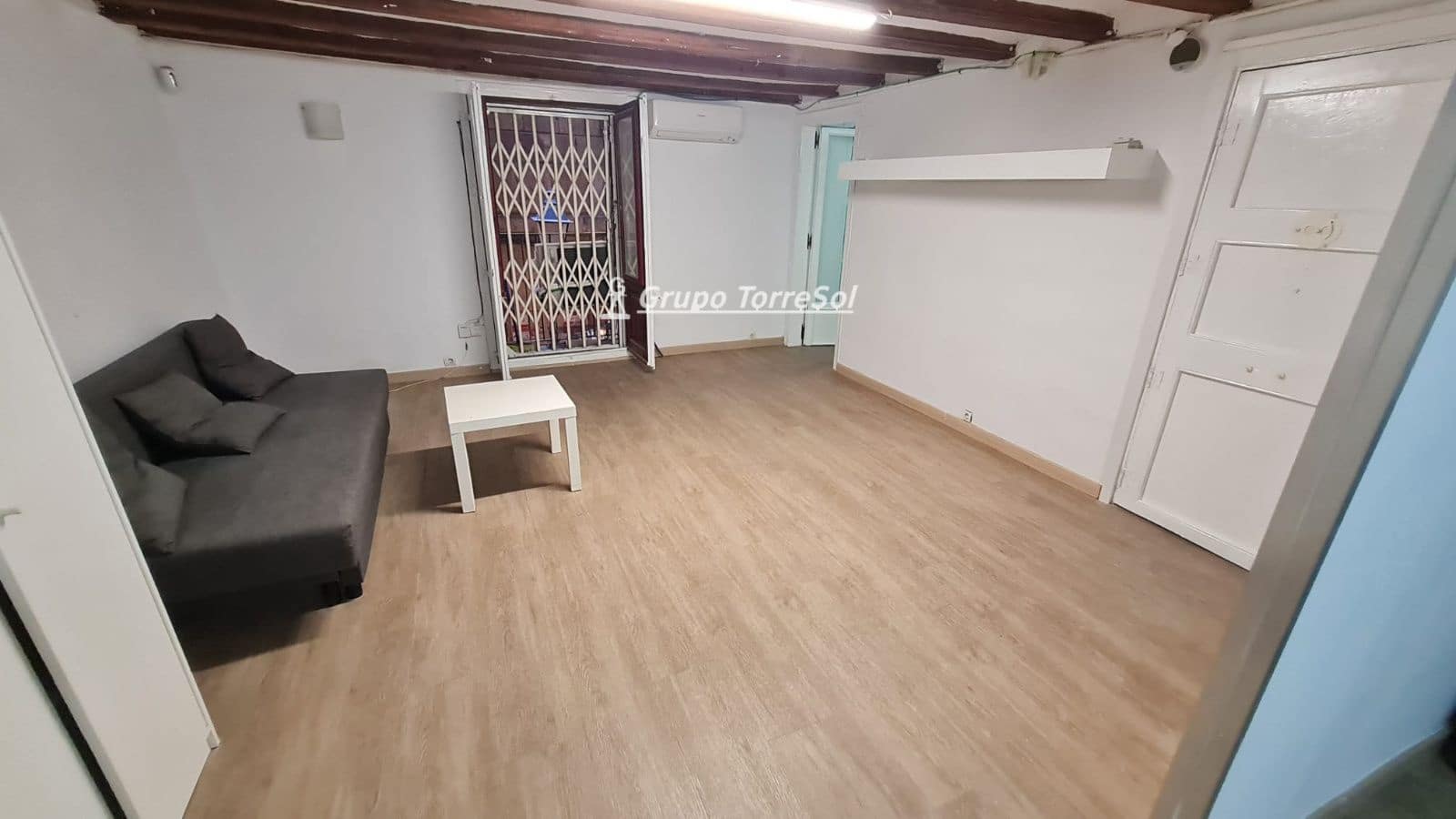 Piso de 1 habitación en Barcelona ciudad en venta - 199.900 € (Ref: 9950133)
