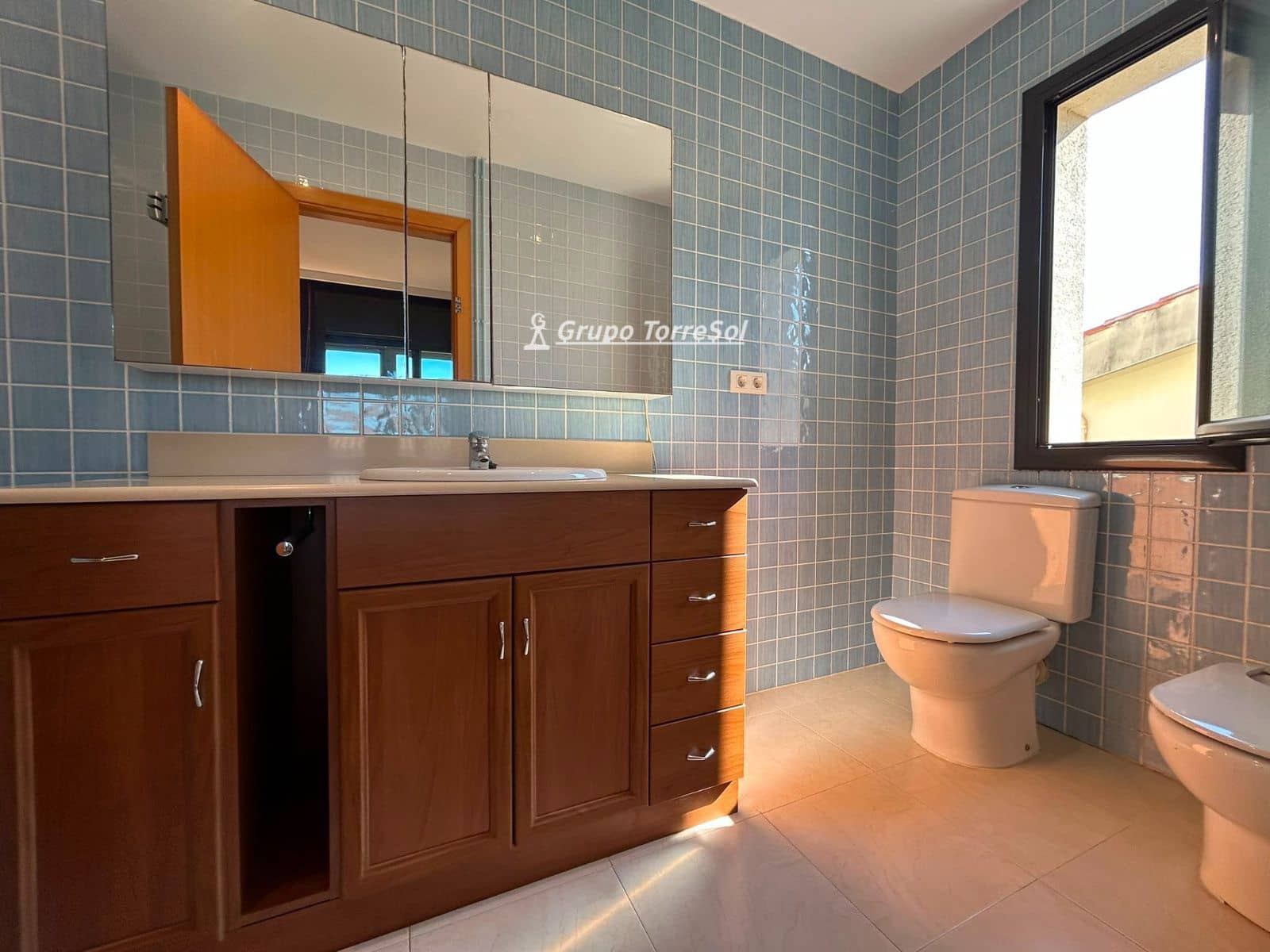 4 quarto Casa em Banda para venda em Calafell com garagem - 435 000 € (Ref: 9950134)