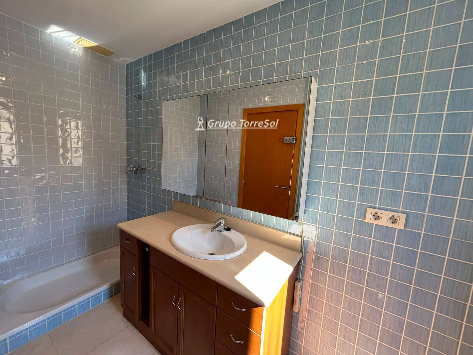 4 quarto Casa em Banda para venda em Calafell com garagem - 435 000 € (Ref: 9950134)