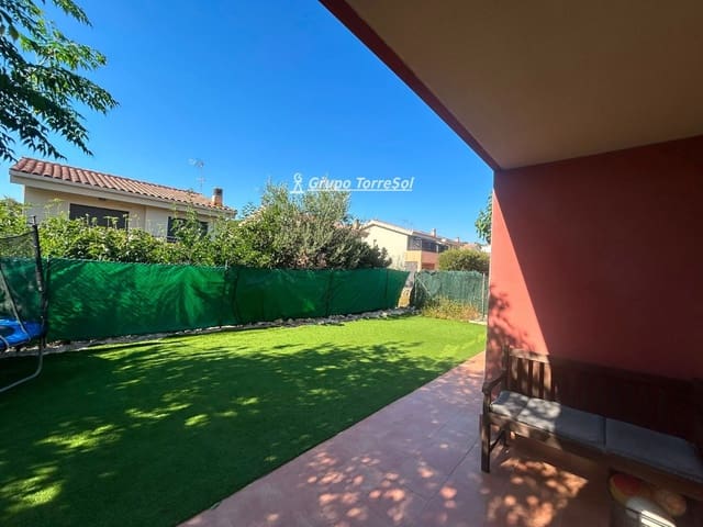 4 slaapkamer Huis te koop in Calafell met garage - € 435.000 (Ref: 9950134)