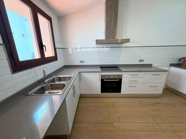 3 slaapkamer Flat te koop in El Vendrell - € 219.000 (Ref: 9956197)