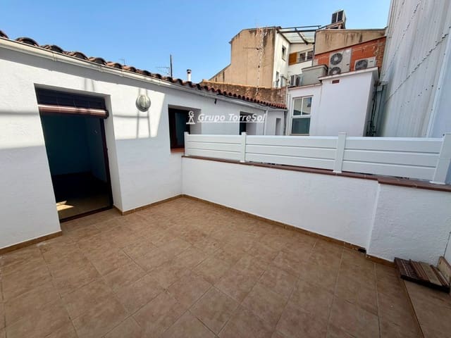 3 bedroom Flat for sale in El Vendrell - € 209,000 (Ref: 9956197)