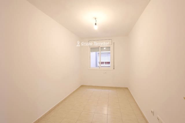 3 slaapkamer Flat te koop in El Vendrell - € 160.000 (Ref: 9958396)