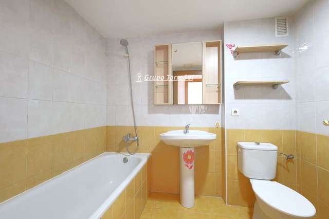 3 slaapkamer Flat te koop in El Vendrell - € 160.000 (Ref: 9958396)